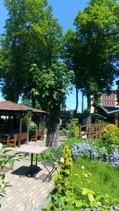 Hotel Branik Praha Bagian luar foto