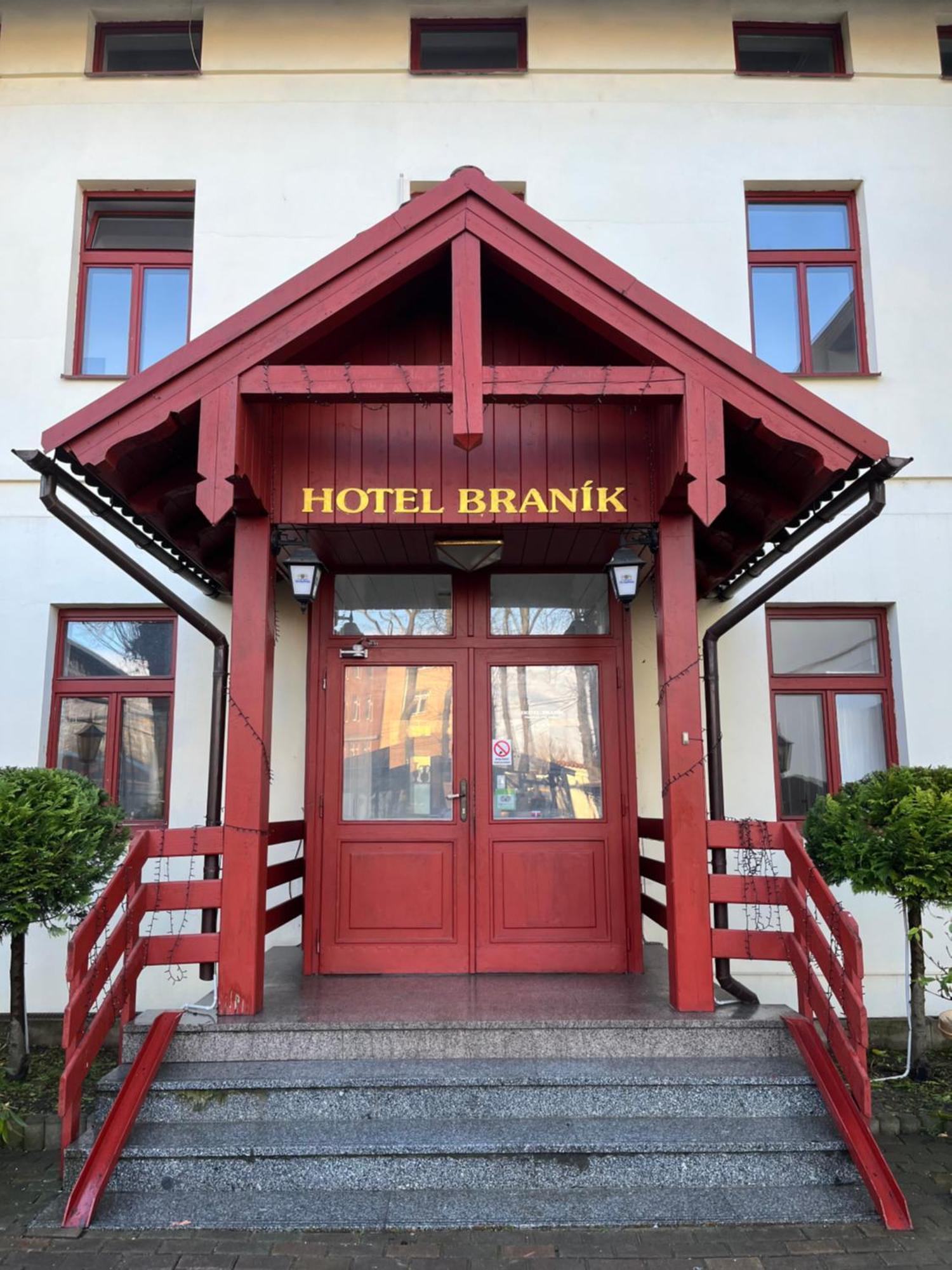 Hotel Branik Praha Bagian luar foto