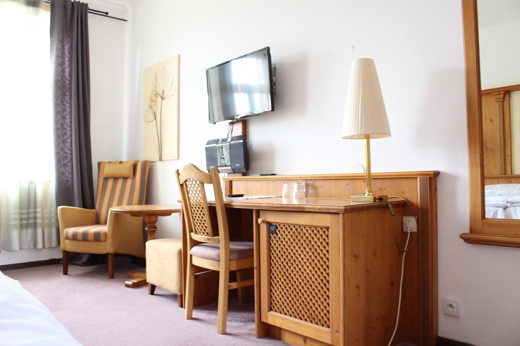 Hotel Branik Praha Bagian luar foto